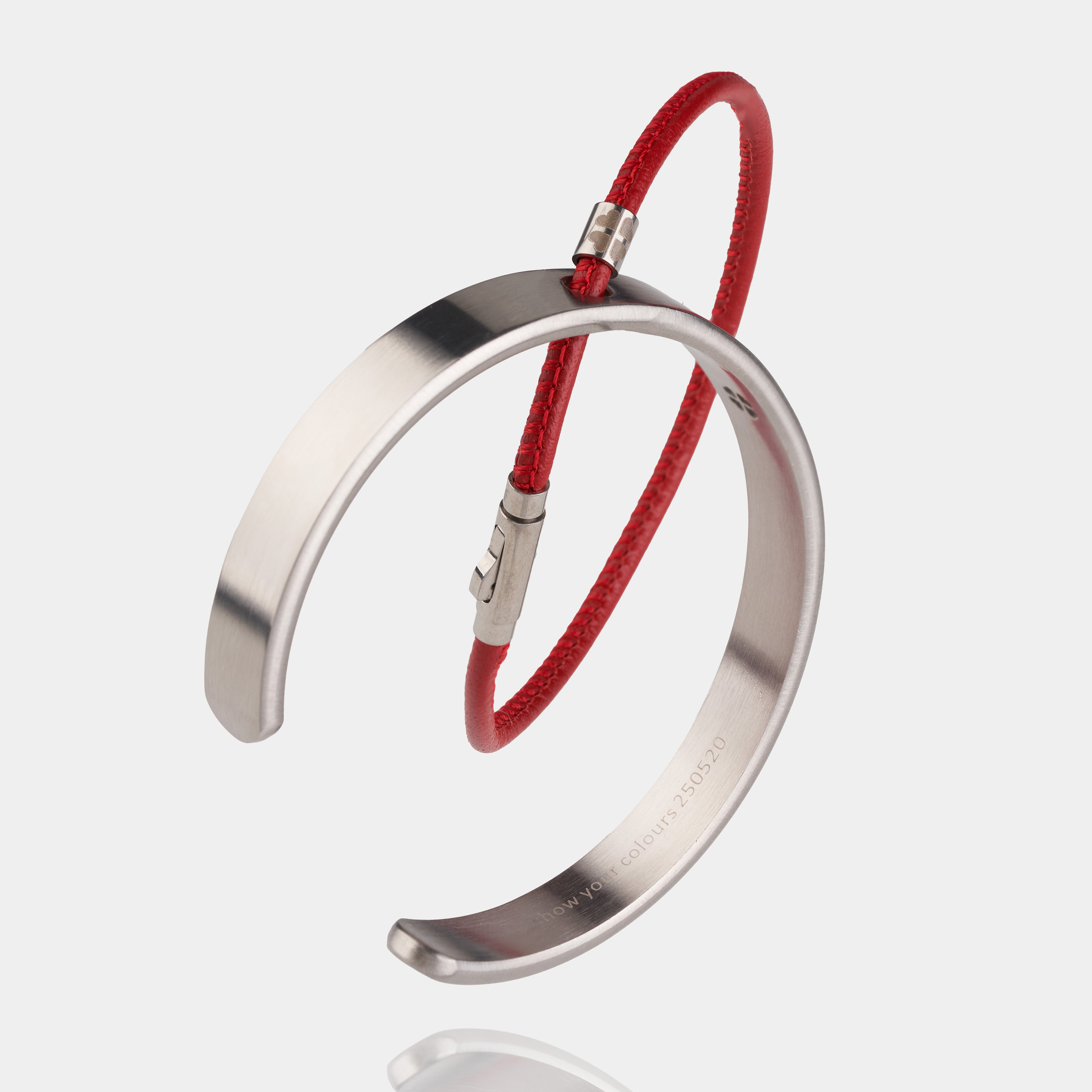 ONE HUMANITY Bracciale